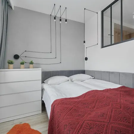 River View With Balcony & Free Garage By Renters Wroclaw