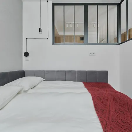 River View With Balcony & Free Garage By Renters Lejlighed Wrocław